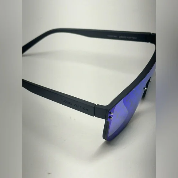 Louis Vuitton Blue Monogram LV Reflective Sunglasses mens NEW - Picture 7 of 8